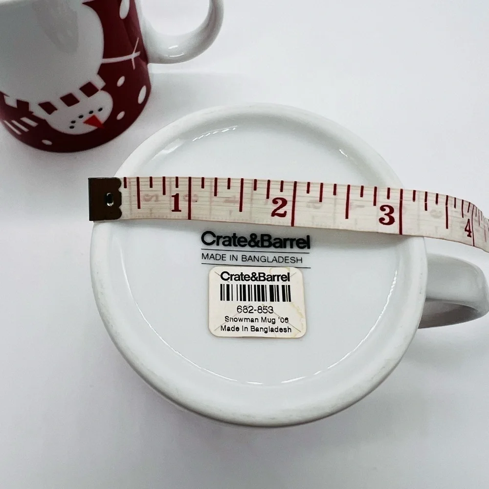 CRATE & BARREL SET OF 2 VINTAGE 2006 SNOWMAN MUGS WITH TAGS
